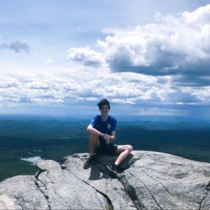 Meet your Posher, Jonathan